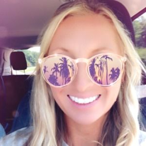 Meet your Posher, Vanessa